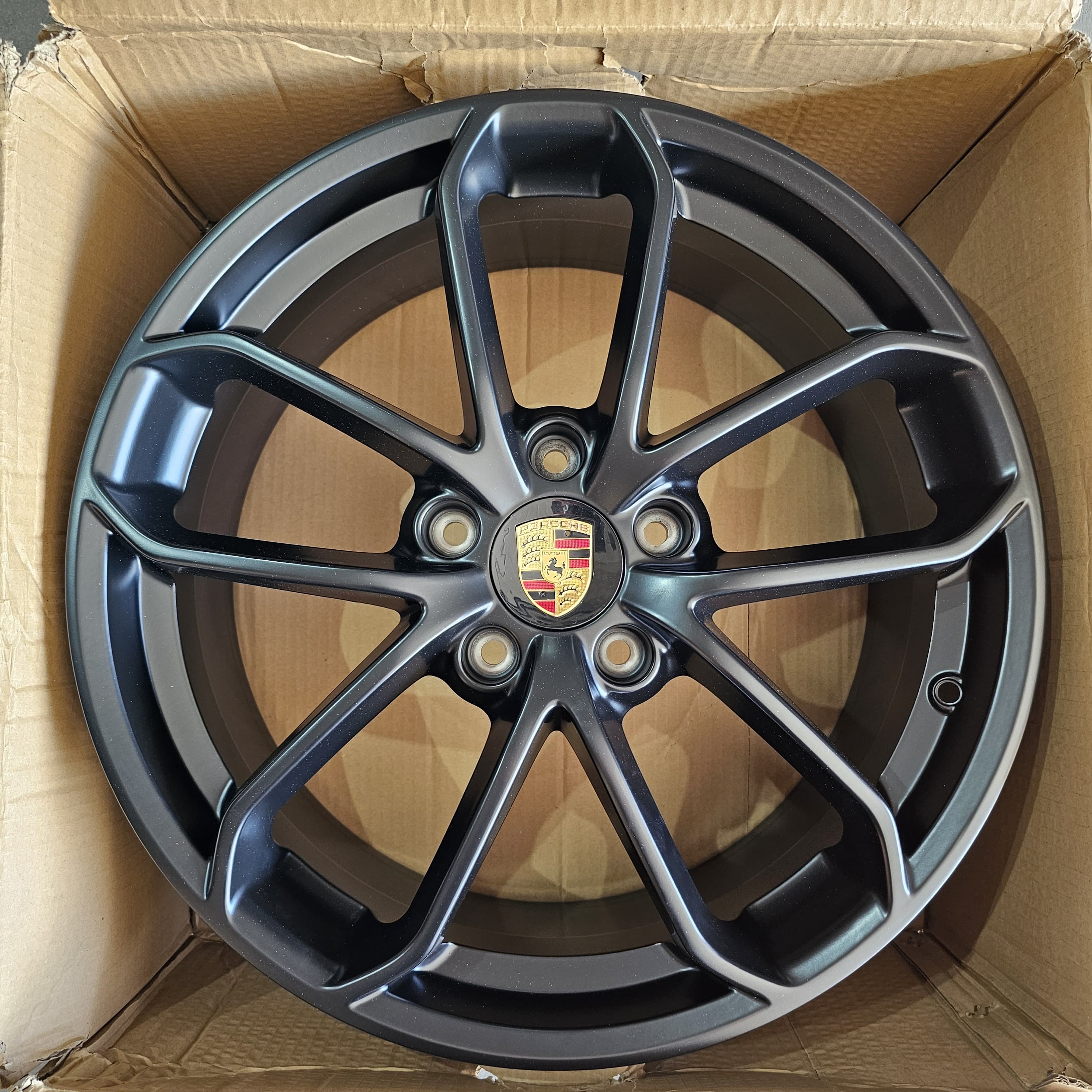 Alu Felne - 11/8.5J x20 ET50/61 5X130