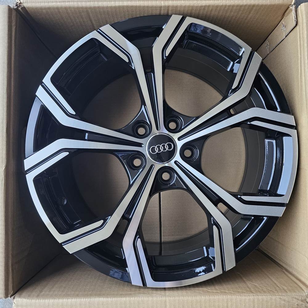 Alu Felne - 8J x18 ET42 5X112
