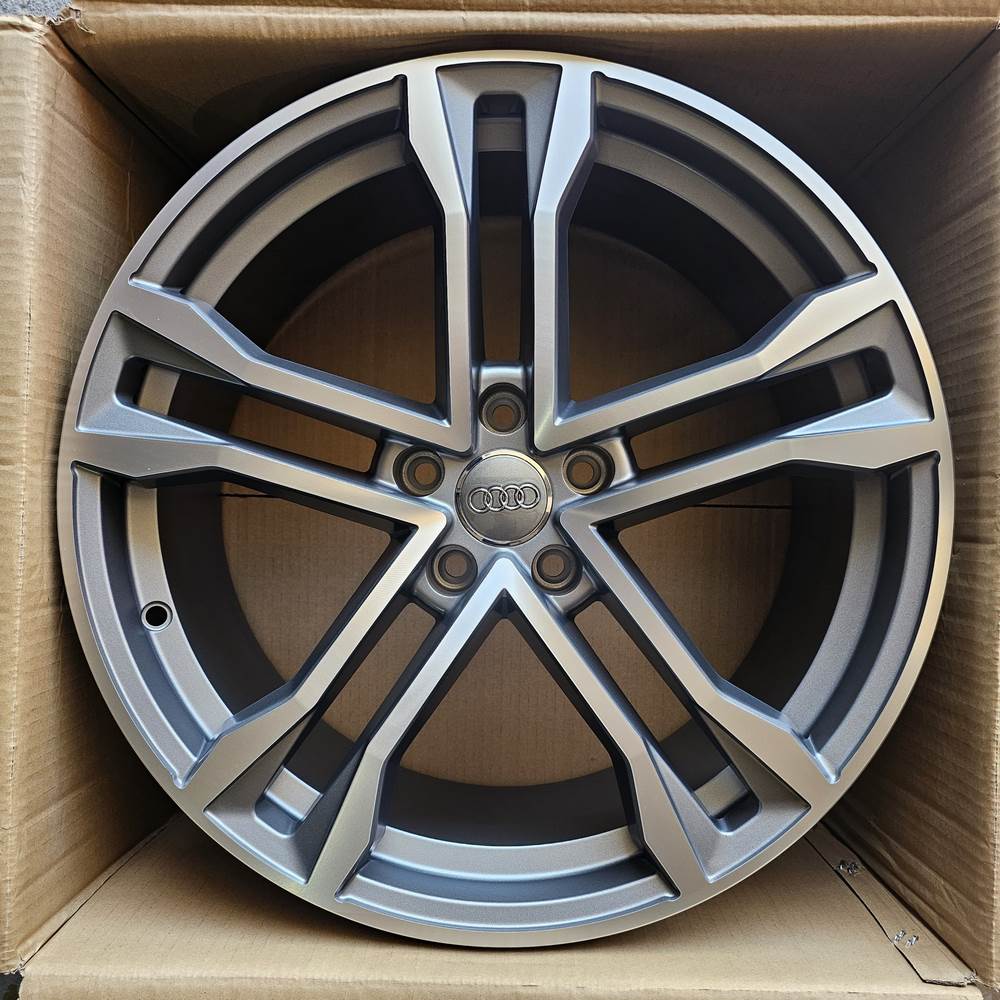 Alu Felne - 8.5J x19 ET35 5X112