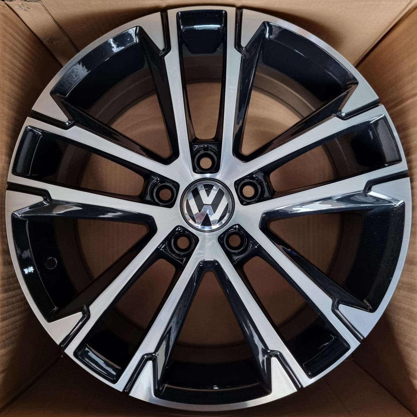Alu Felne - 7 x17 ET49 5x112