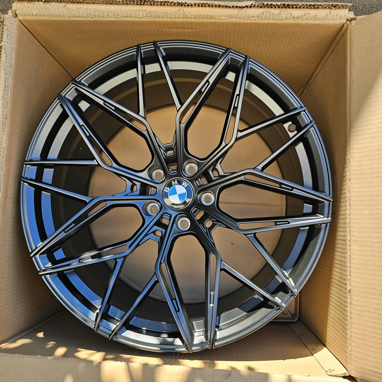 Alu Felne - 10.5/11.5 x22 et18/24 5x112