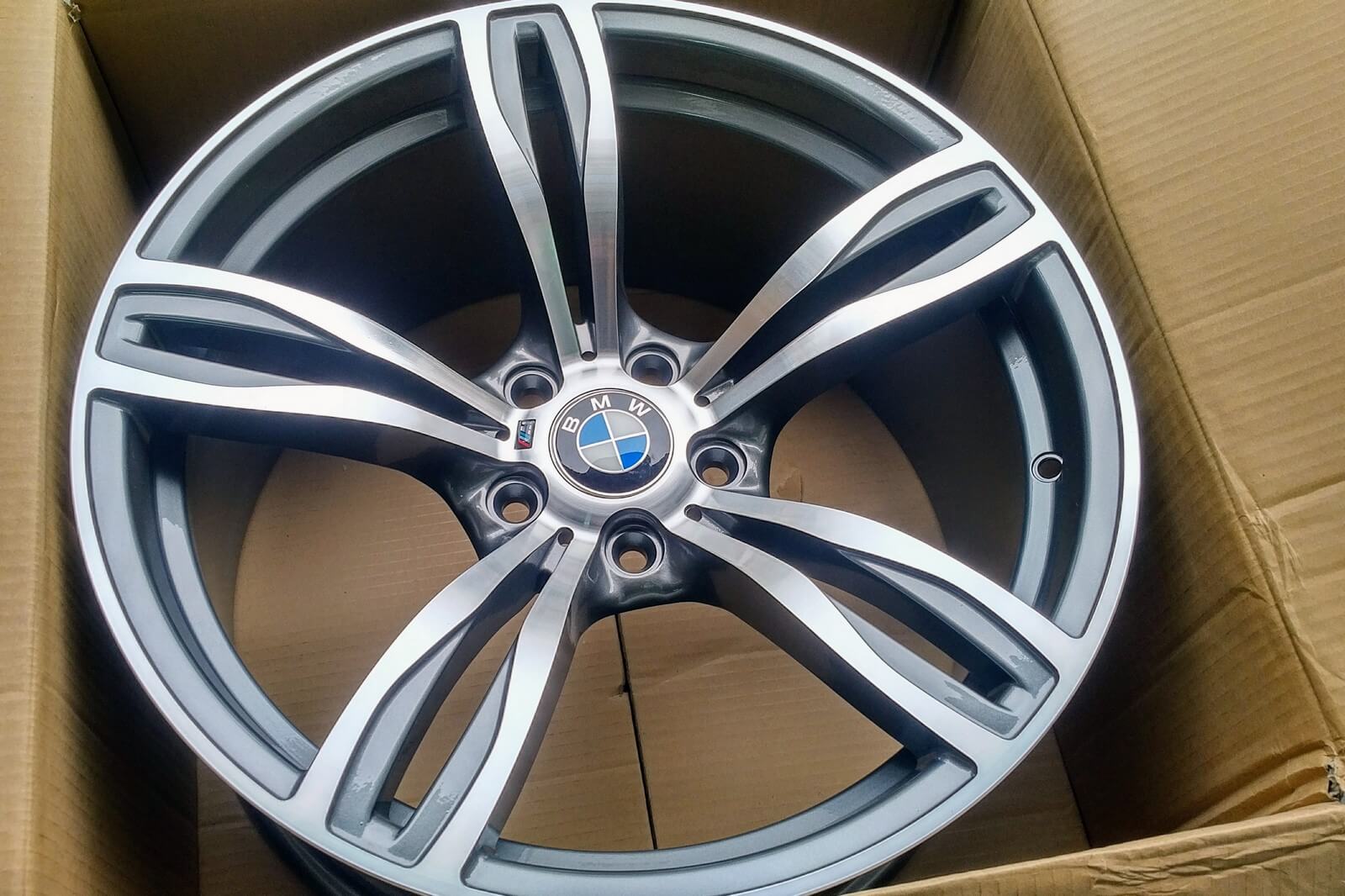 Alu Felne - 8j x18.00 ET20 5x120