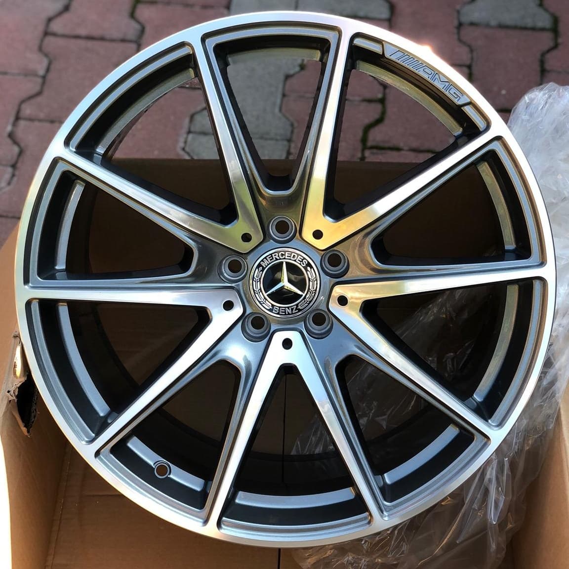 Alu Felne - 8.5/9.5 x20 ET38 5x112
