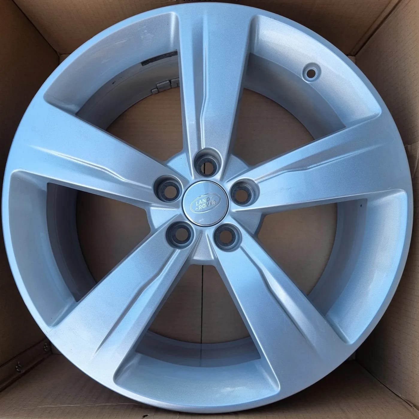 Alu Felne - 8.5J x19 ET45 5x108