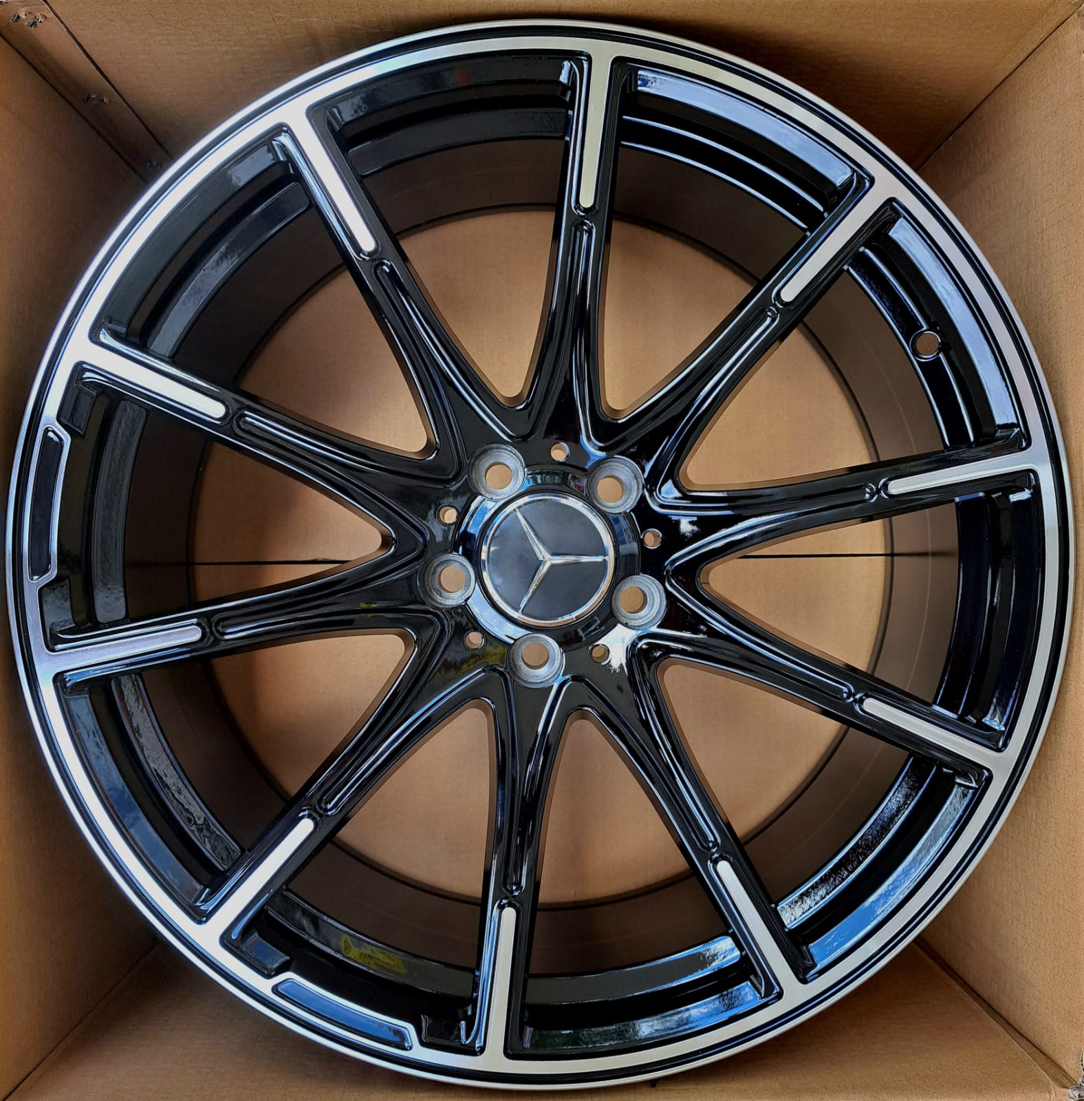 Alu Felne - 8.5J x20 ET35 5X112