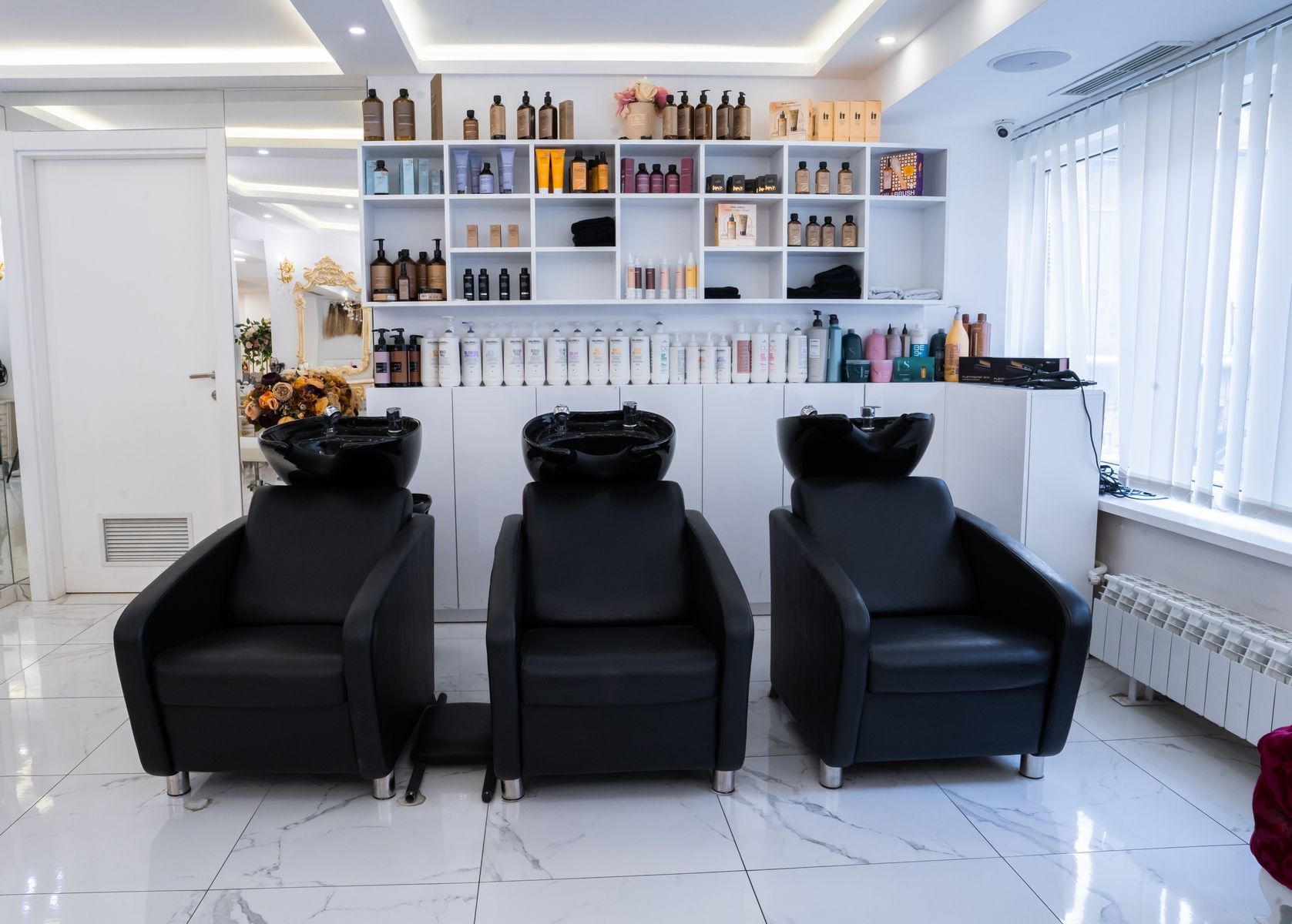 Hairdresser | DiLine Beauty